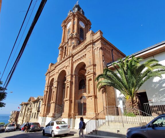 HK Audio haucht der restaurierten Kirche San Francisco de Asís in Valparaíso neues Leben ein